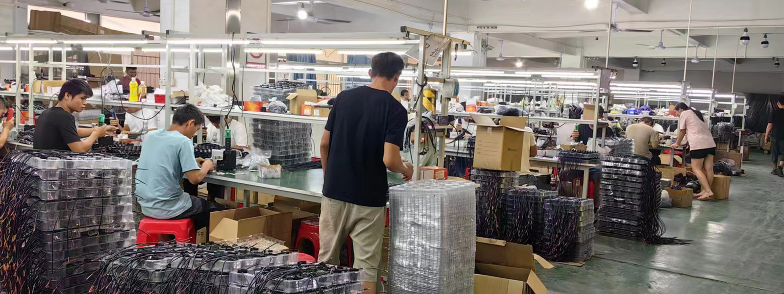 Guangzhou Baobao Lighting Co., Ltd. lini produksi pabrikan